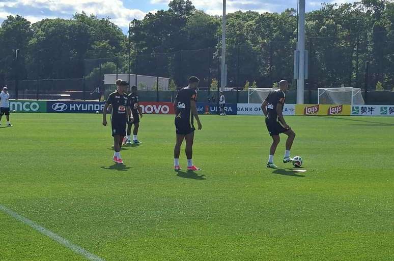 Treinamento da Sele&ccedil;&atilde;o Brasileira nesta segunda-feira &ndash;