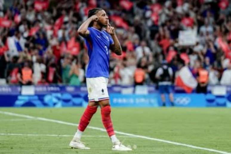 Olise em jogo pela sele&ccedil;&atilde;o da Fran&ccedil;a