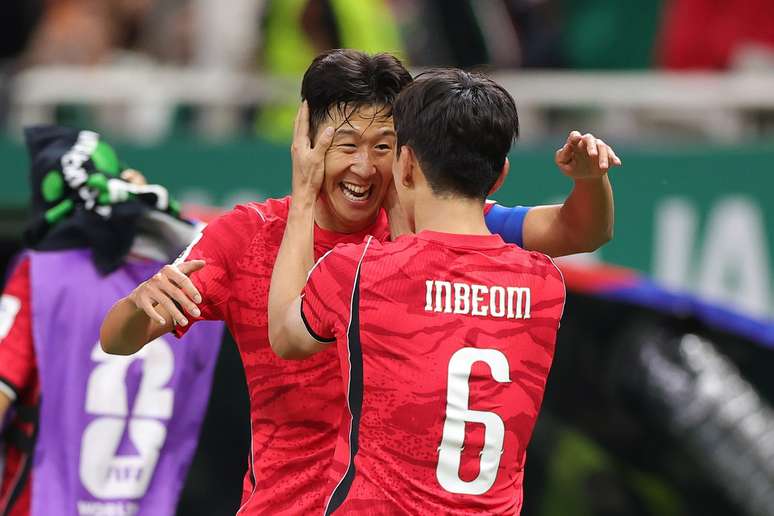 Heung-Min Son comemorando o gol de empate da Coreia do Sul contra a Rep&uacute;blica Tcheca 