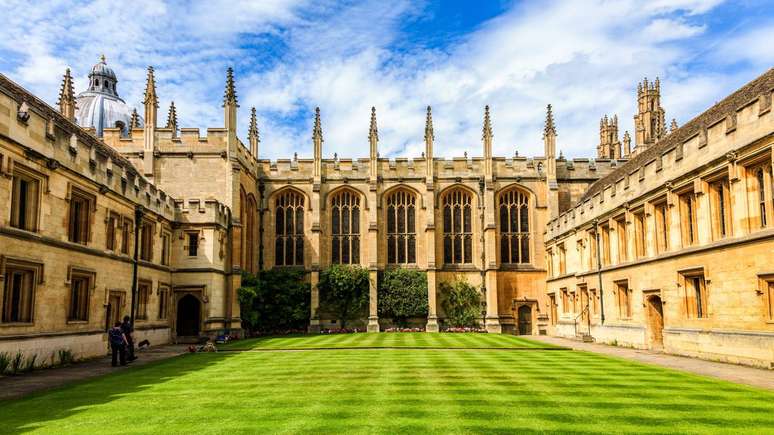 Oxford &ndash; depositphotos.com / fenlio