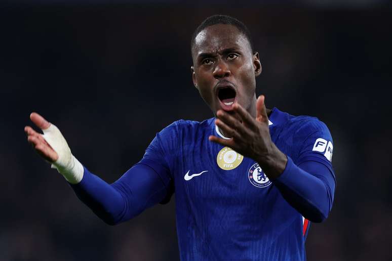 Chalobah durante partida do Chelsea &ndash; 