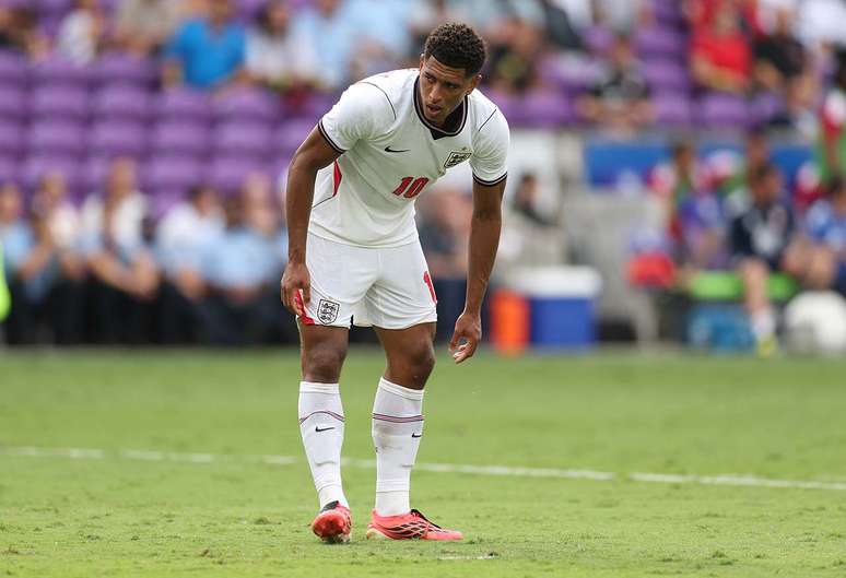 Jude Bellingham subiu de rendimento e vem ganhando for&ccedil;a para ser titular da Inglaterra &ndash;