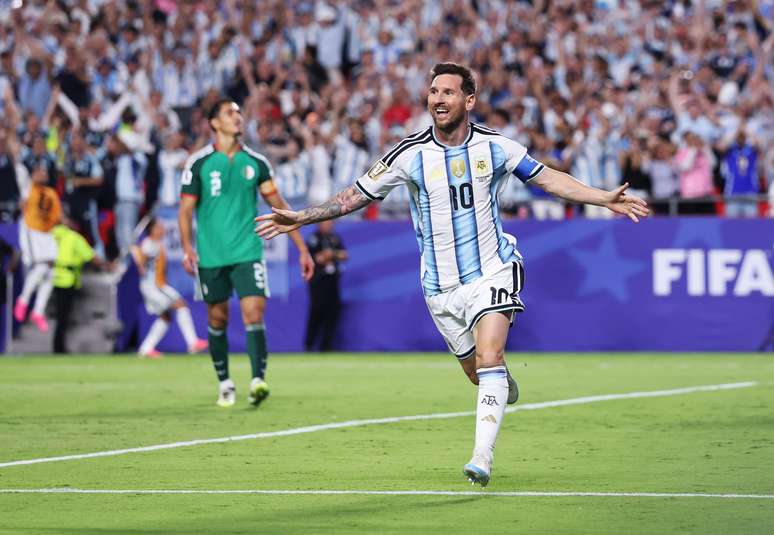 Lionel Messi contra a Arg&eacute;lia 