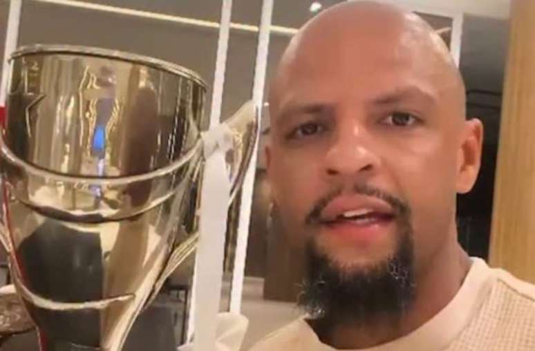 Reprodu&ccedil;&atilde;o - Legenda: Felipe Melo declarou torcida pelo futebol de Cristiano Ronaldo na Copa
