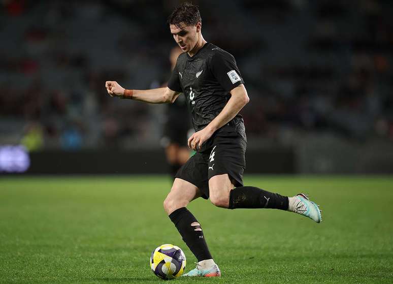 Tyler Bindon em a&ccedil;&atilde;o pela sele&ccedil;&atilde;o neozelandesa &ndash;