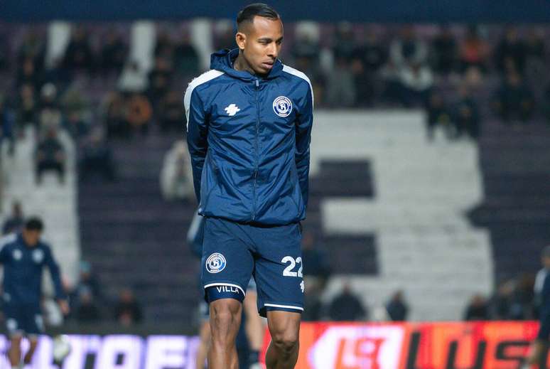 No ano passado, colombiano levantou um hist&oacute;rico t&iacute;tulo de Copa Argentina com o clube mendocino &ndash;