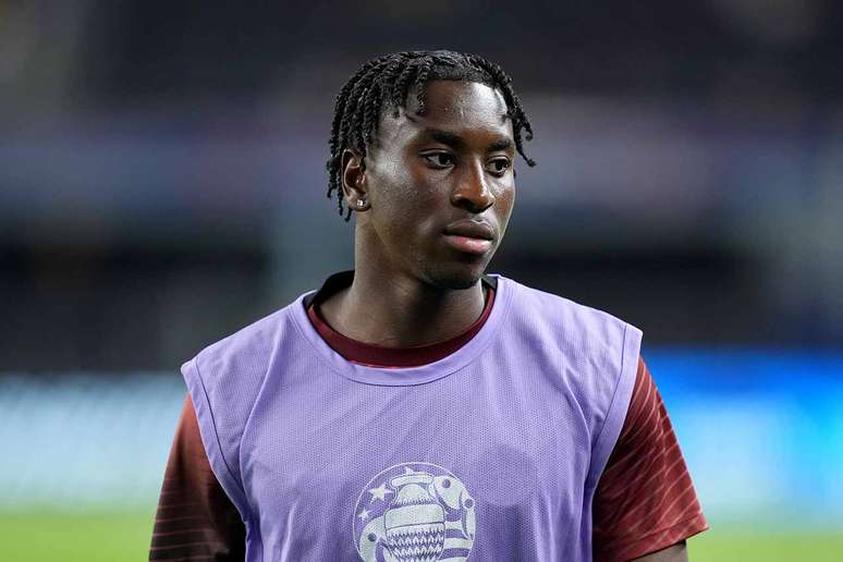 Mo&iuml;se Bombito, jogador da sele&ccedil;&atilde;o canadense &ndash;
