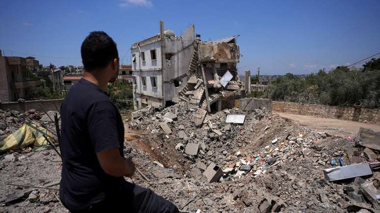 Estima-se que 50 mil casas foram danificadas ou destru&iacute;das no L&iacute;bano durante a guerra