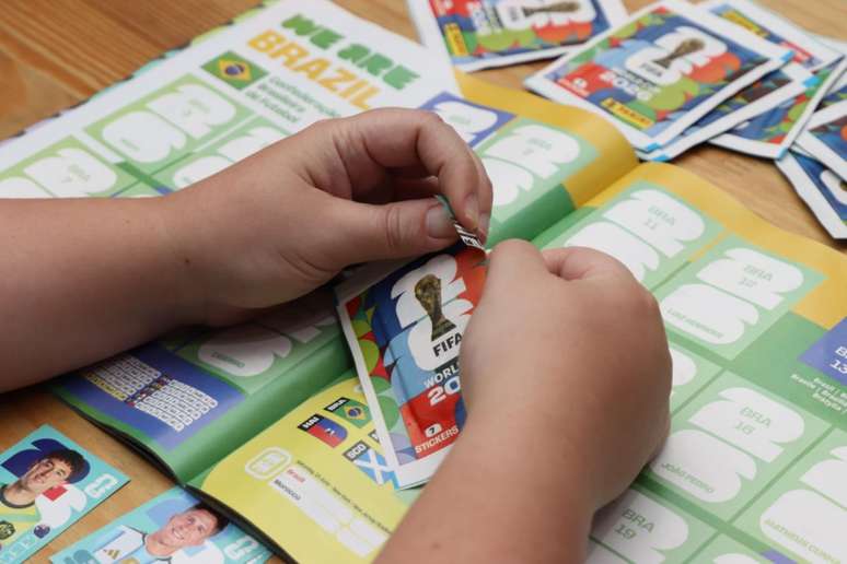 Quando os adultos assumem o controle, acabam tirando das crian&ccedil;as a chance de aprender com as pequenas frustra&ccedil;&otilde;es durante o processo 