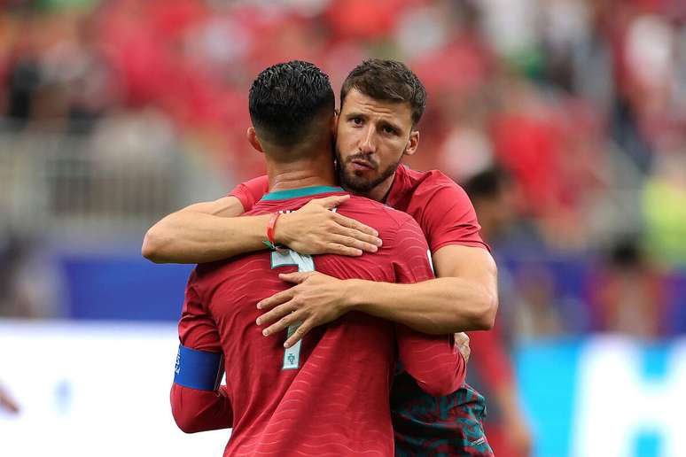 R&uacute;ben Dias sofreu uma les&atilde;o no &uacute;ltimo amistoso preparat&oacute;rio para o Mundial &ndash;