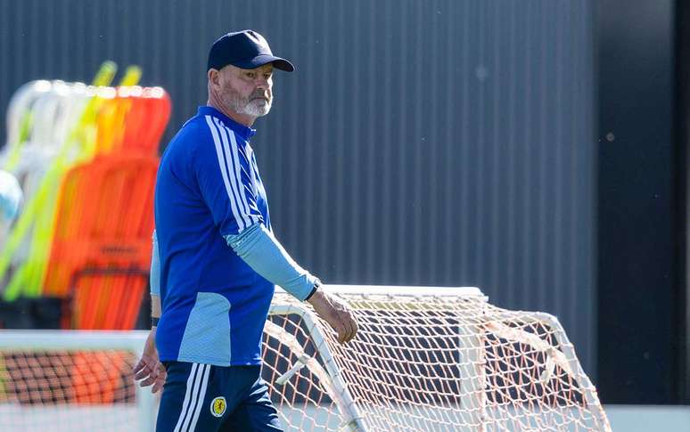 T&eacute;cnico da Esc&oacute;cia evita comparar Brasil e Marrocos e diz que gosta de ser azar&atilde;o &ndash;