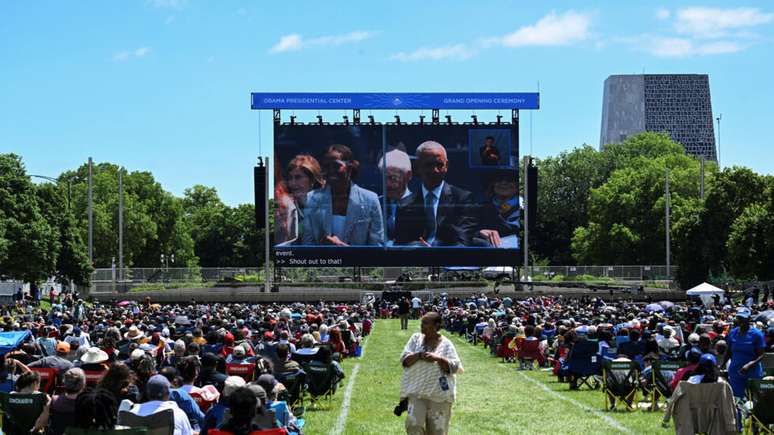 Cerim&ocirc;nia de inaugura&ccedil;&atilde;o do Obama Presidential Center em Chicago, em 18 de junho de 2026, na v&eacute;spera da abertura para o p&uacute;blico.
