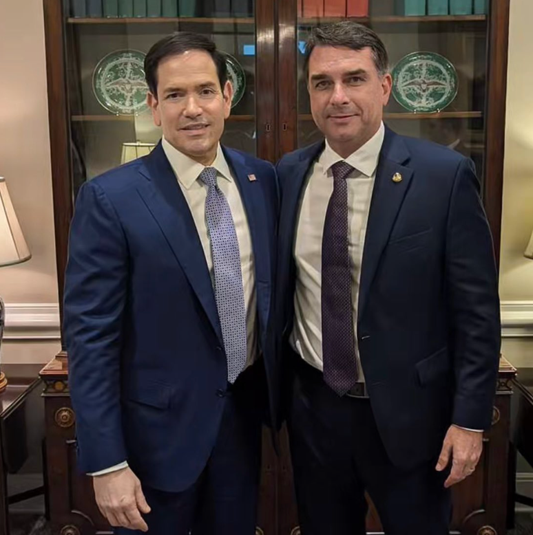 Fl&aacute;vio se encontrou com Marco Rubio em Washington (DC), durante sua passagem pelos Estados Unidos, em maio