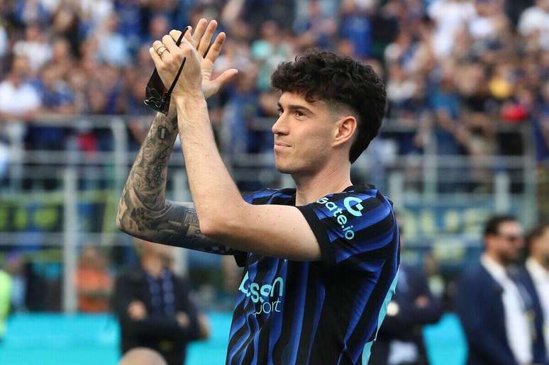 Bastoni est&aacute; na mira do clube merengue &ndash;