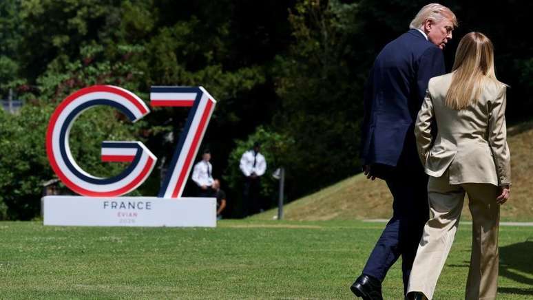 Meloni e Trump foram fotografados v&aacute;rias vezes durante a c&uacute;pula do G7