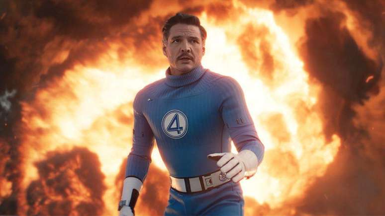 Em alguns momentos da aula de ioga, &eacute; como num filme da Marvel. O cientista aplica uma subst&acirc;ncia no corpo e ela vai desenhando um caminho fluorescente nos feixes de m&uacute;sculos. Voc&ecirc; lembra de que eles, os m&uacute;sculos, est&atilde;o l&aacute;