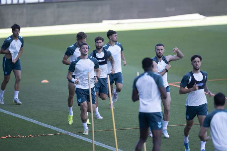 Atividade de prepara&ccedil;&atilde;o do M&aacute;laga antes da partida decisiva &ndash;