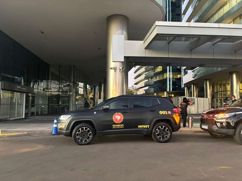 Opera&ccedil;&atilde;o cumpre mandatos em Bras&iacute;lia, Curitiba e S&atilde;o Paulo