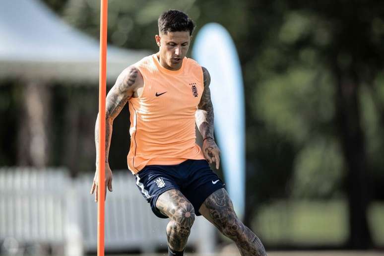 Celeste tenta primeira vit&oacute;ria na Copa &ndash;