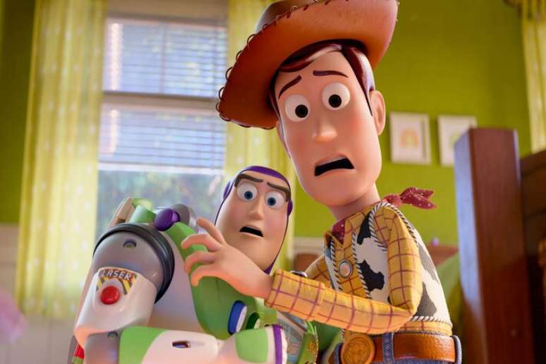 Buzz Lightyear e Woody se reencontram em 'Toy Story 5'