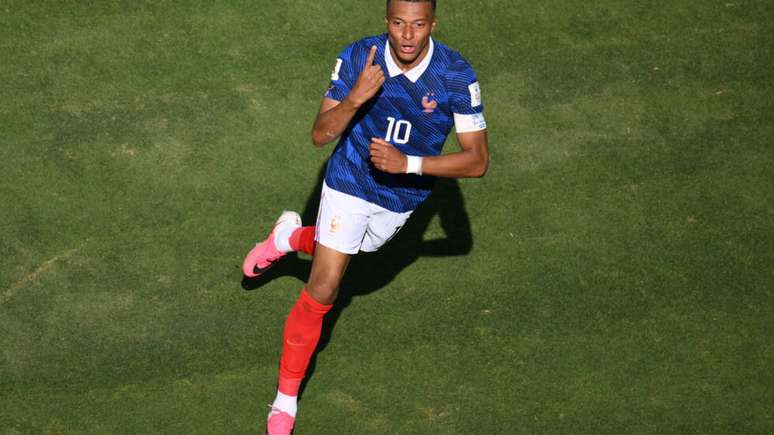 Kylian Mbapp&eacute;, autor de dois gols pela Fran&ccedil;a contra o Senegal, em sua estreia na Copa do Mundo, em 16 de junho de 2026.