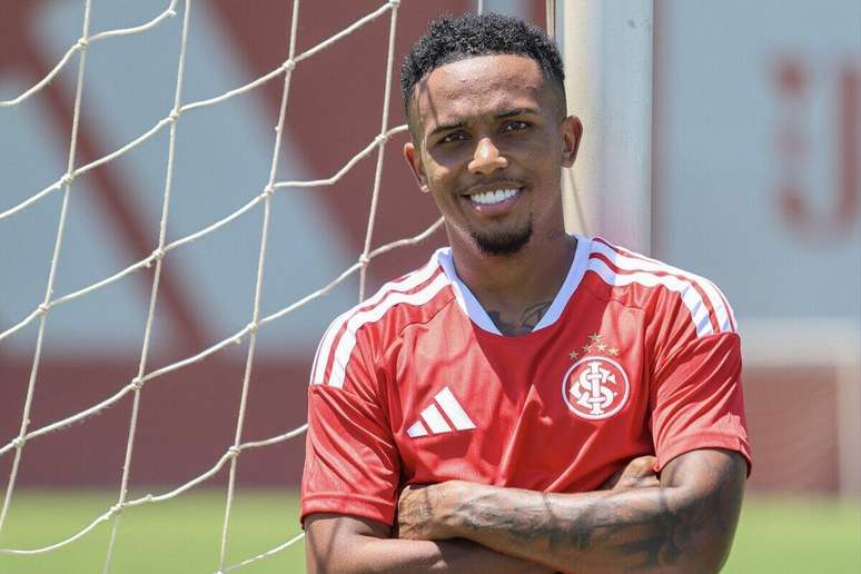 Emprestado pelo Bahia, Kayky n&atilde;o convenceu ainda a comiss&atilde;o t&eacute;cnica colorada em campo &ndash;
