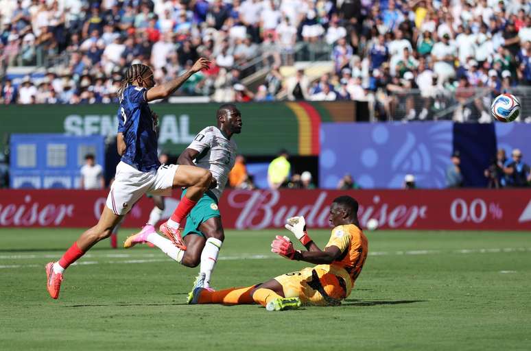 Fran&ccedil;a durante partida contra o Senegal (Photo by Dan Mullan/Getty Images)