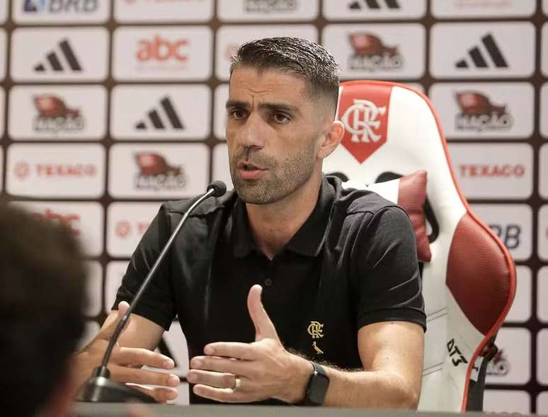 Alfredo Almeida, diretor da base do Flamengo &ndash;