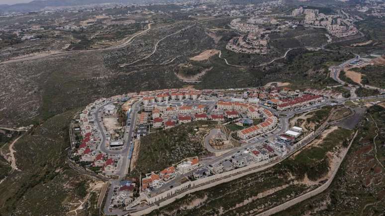 Vista a&eacute;rea de um bairro da col&ocirc;nia ilegal de Efrat, no Gush Etzion.
