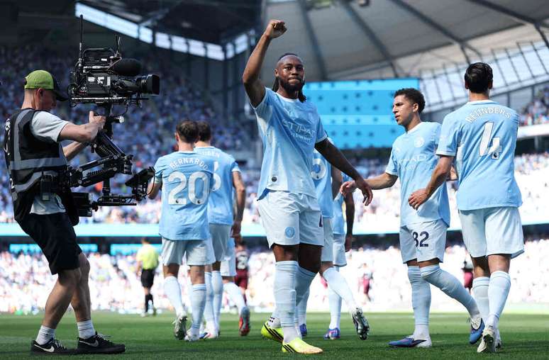 Antoine Semenyo em a&ccedil;&atilde;o pelo Manchester City em 2026 &ndash;