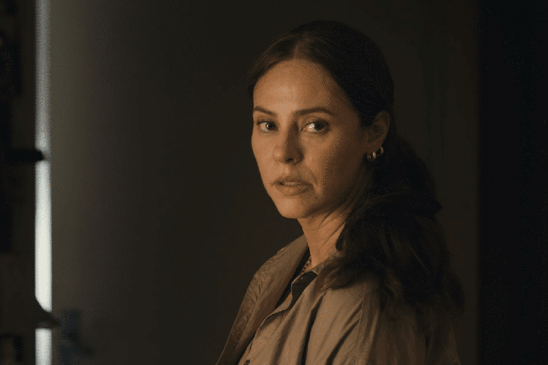 O filme &ldquo;Heran&ccedil;a de Narcisa&rdquo; gira em torno de segredos familiares revelados ap&oacute;s uma heran&ccedil;a que desencadeia conflitos emocionais e disputas internas 
