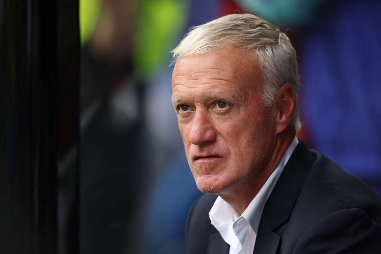 Morre m&atilde;e de Didier Deschamps, t&eacute;cnico da Fran&ccedil;a &ndash;