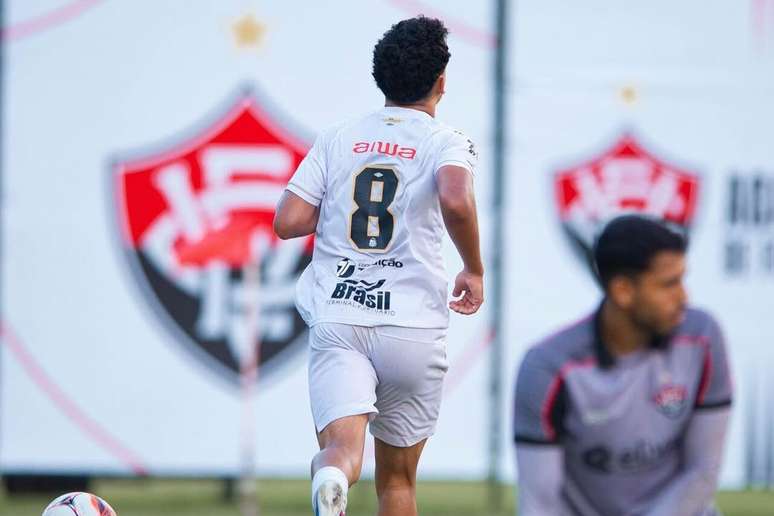 Santos venceu o Vit&oacute;ria por 2 a 1, no CT Manoel Barradas, em Salvador &ndash;