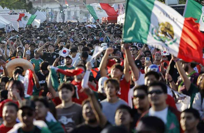 Torcedores mexicanos fizeram festa nas duas primeiras partidas do Grupo C da Copa &ndash;