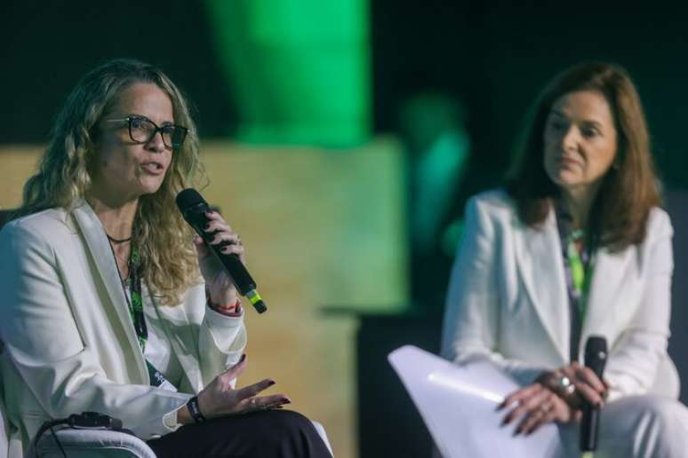 'O Rio de Janeiro tem todas as caracter&iacute;sticas necess&aacute;rias para receber os data centers e se tornar um grande polo de desenvolvimento das Am&eacute;ricas', diz Giovanna Curty, ao lado de Renata Baruzzi