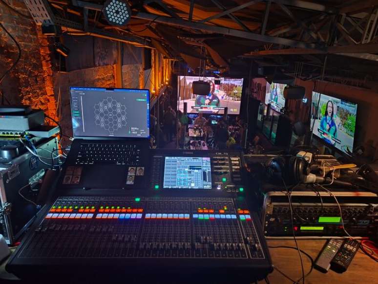 Steel Bar, em Moema, teve investimento de R$ 600 mil para ter opera&ccedil;&otilde;es com a tecnologia Dolby Atmos