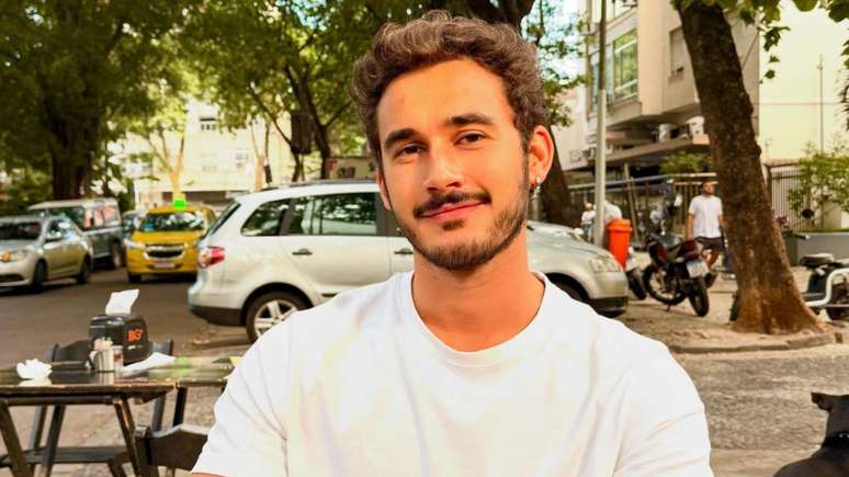 Veja o discurso de Filipe Bragan&ccedil;a ap&oacute;s ser homenageado em festival de cinema