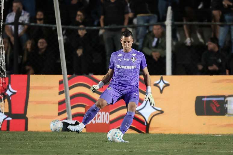 F&aacute;bio tem contrato com o Fluminense at&eacute; o fim de 2027 &ndash;