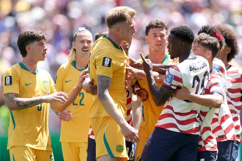 Australia perdeu para os Estados Unidos, mas segue em boas condi&ccedil;&otilde;es para se classificar &ndash;