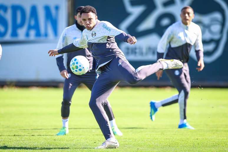 Zagueiro Viery do Gr&ecirc;mio 