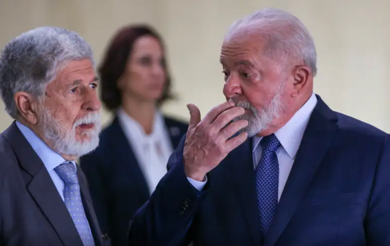 Amorim &eacute; apontado como o principal conselheiro de Lula para assuntos internacinoais