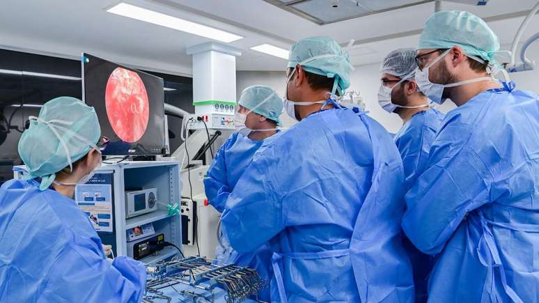 A cirurgia de Gustavo durou cerca de duas horas e foi considerada um sucesso