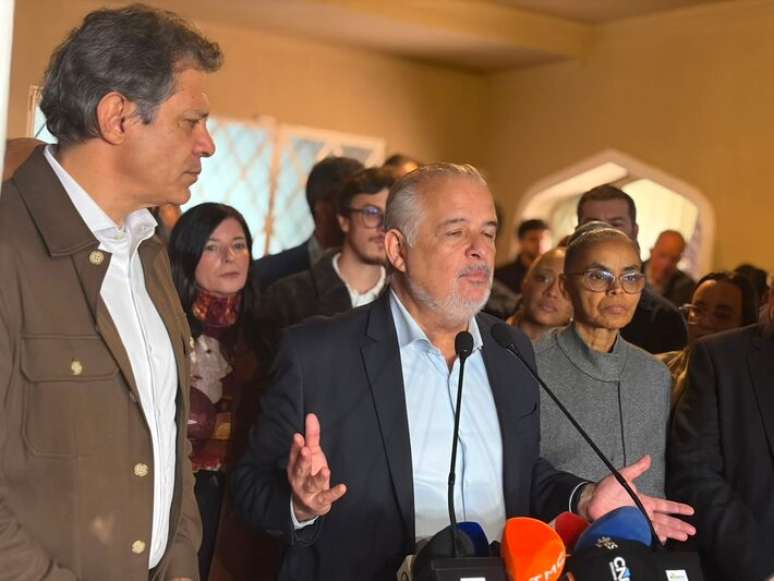 M&aacute;rcio Fran&ccedil;a, ao lado de Fernando Haddad e Marina Silva