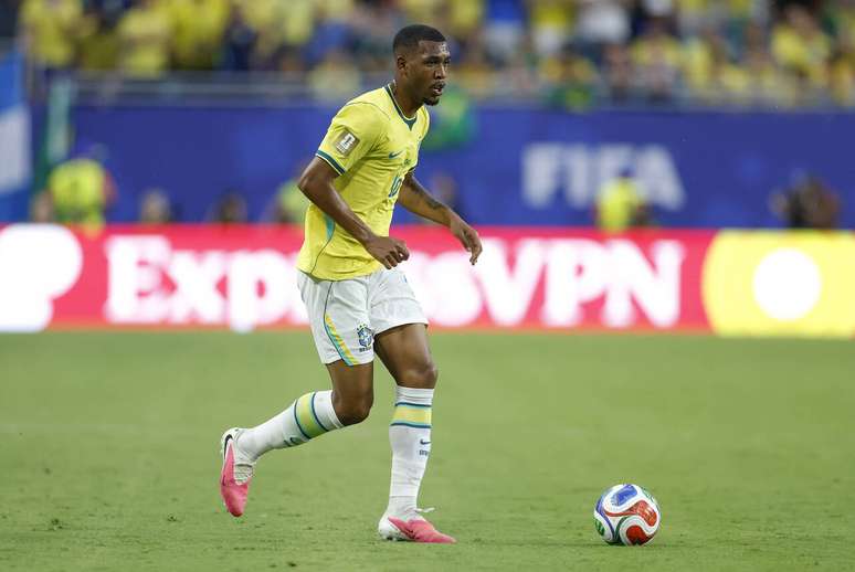 Rayan foi um dos destaques do Brasil contra a Esc&oacute;cia &ndash;