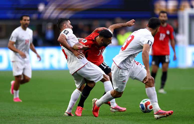 Ir&atilde; ainda pode avan&ccedil;ar na Copa do Mundo &ndash;