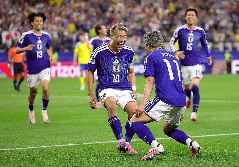 Jap&atilde;o teve bom desempenho na primeira fase da Copa e vai enfrentar o Brasil na segunda-feira