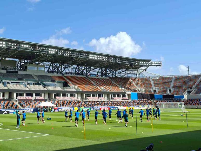 Treino da Sele&ccedil;&atilde;o Brasileira no est&aacute;dio do Houston Dynamo &ndash;