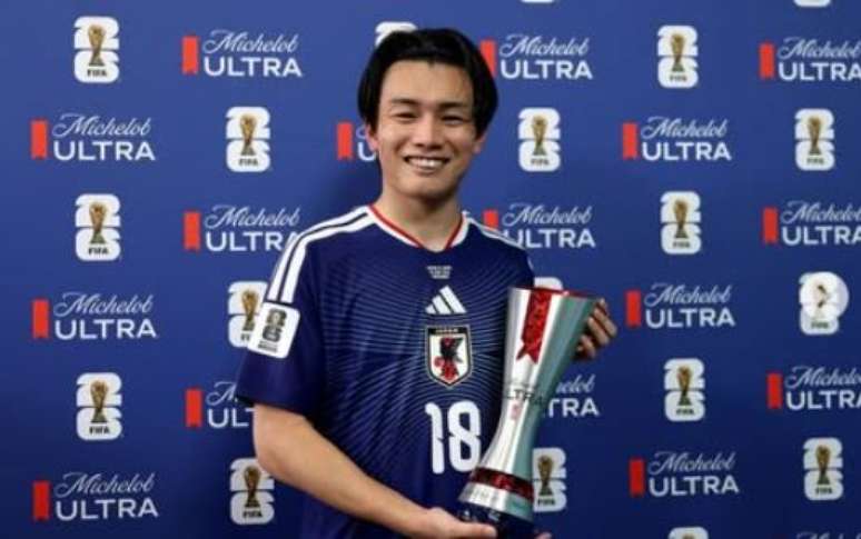 Ueda recebeu pr&ecirc;mio nesta Copa do Mundo