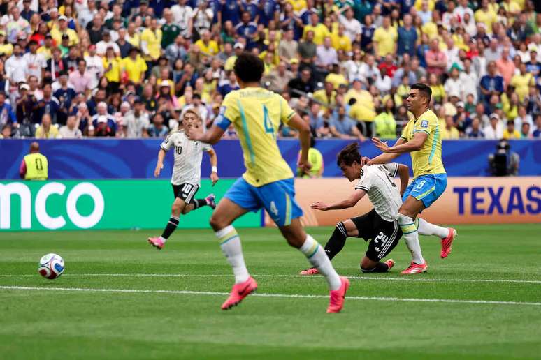 Brasil suou para vencer o Jap&atilde;o por 2 a 1 e avan&ccedil;ar na Copa do Mundo &ndash;