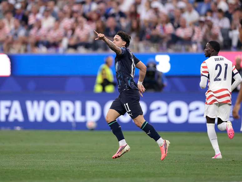 &Uacute;nico gol pelo Paraguai saiu na primeira rodada da Copa do Mundo, contra os Estados Unidos &ndash;